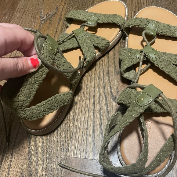 Green Sandals - Picture 2 of 3
